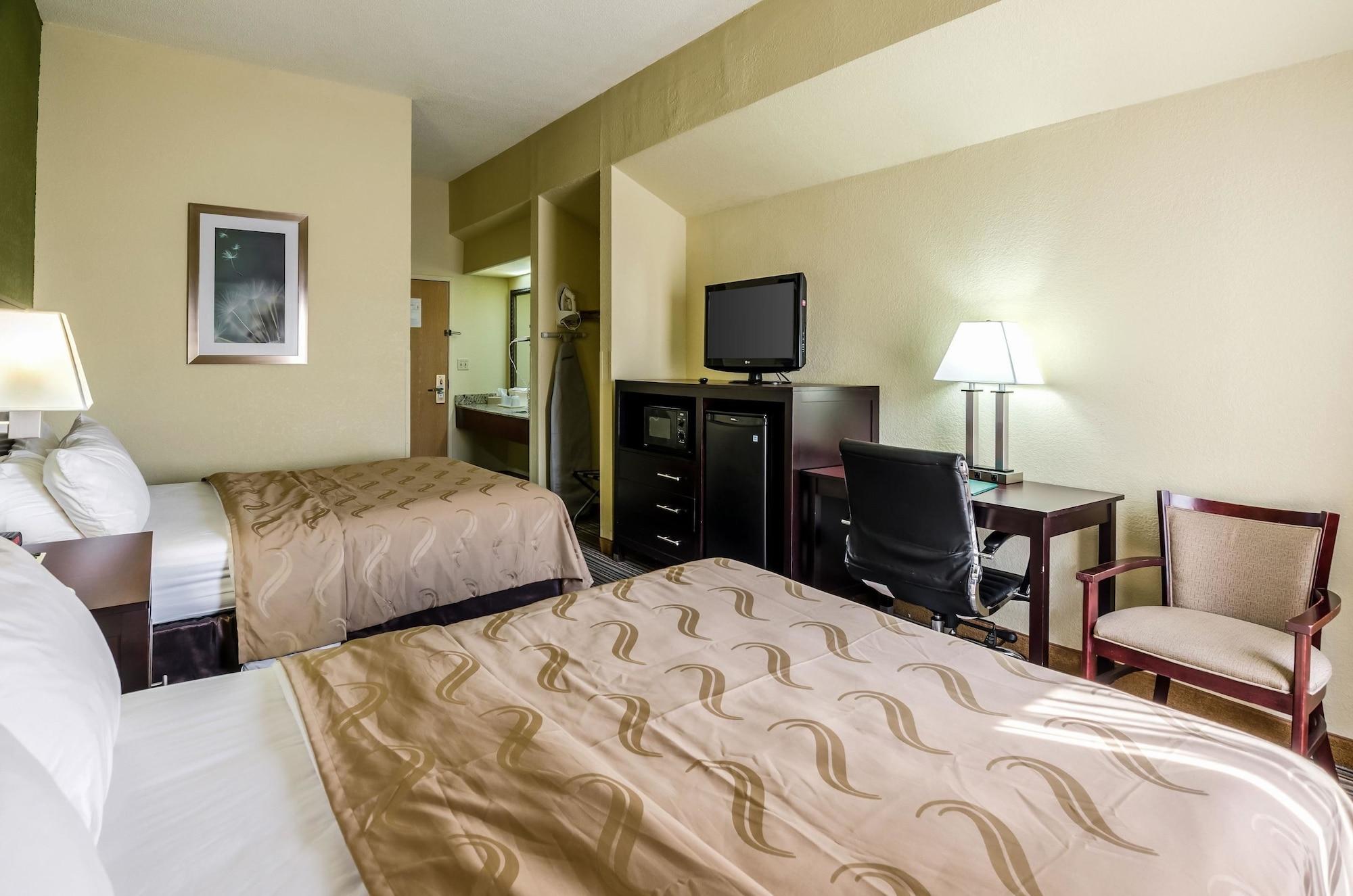 Spark By Hilton Wytheville East Main Street Zewnętrze zdjęcie