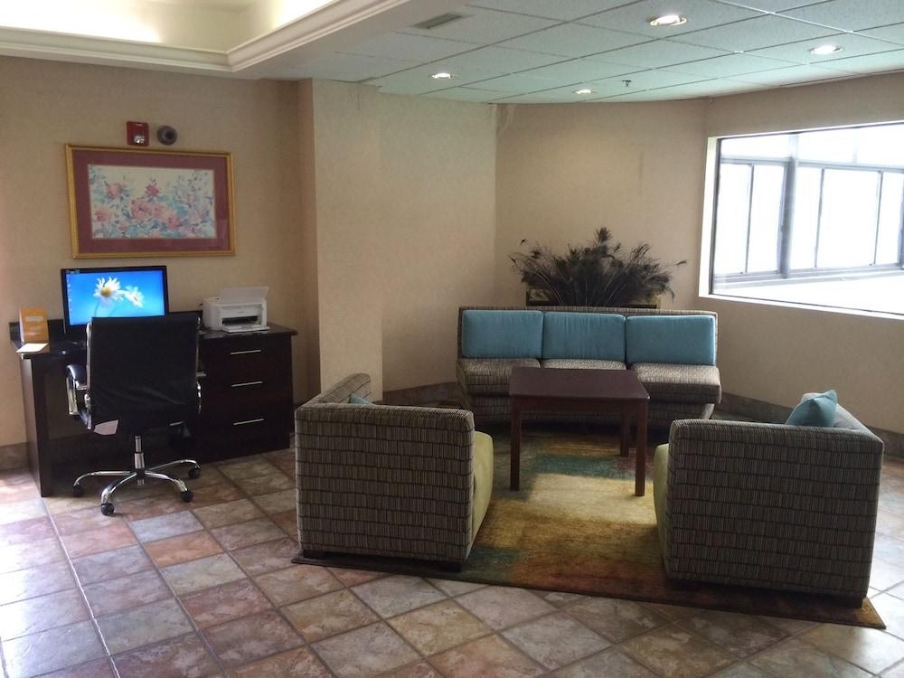 Spark By Hilton Wytheville East Main Street Zewnętrze zdjęcie