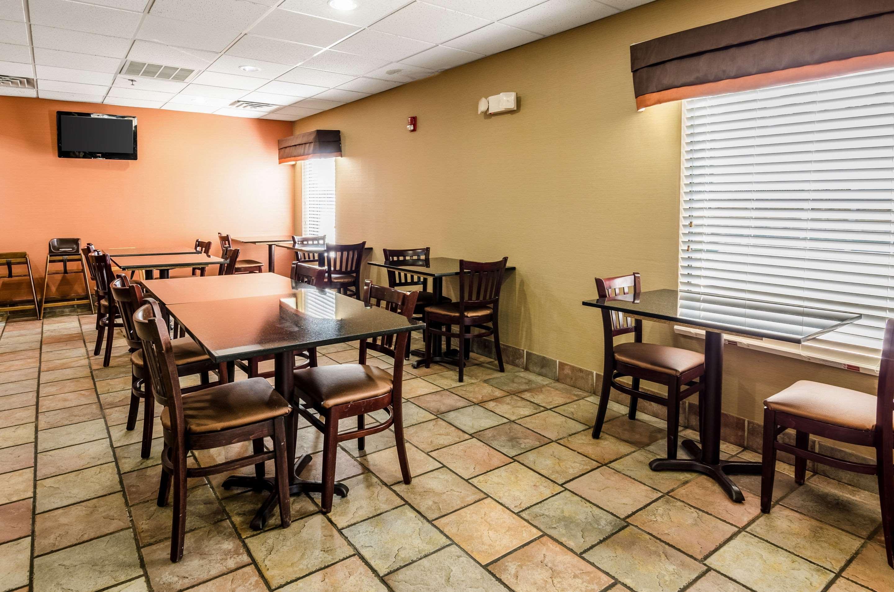 Spark By Hilton Wytheville East Main Street Zewnętrze zdjęcie
