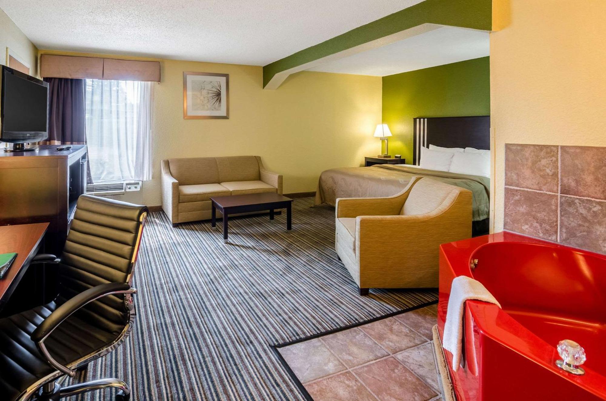 Spark By Hilton Wytheville East Main Street Zewnętrze zdjęcie