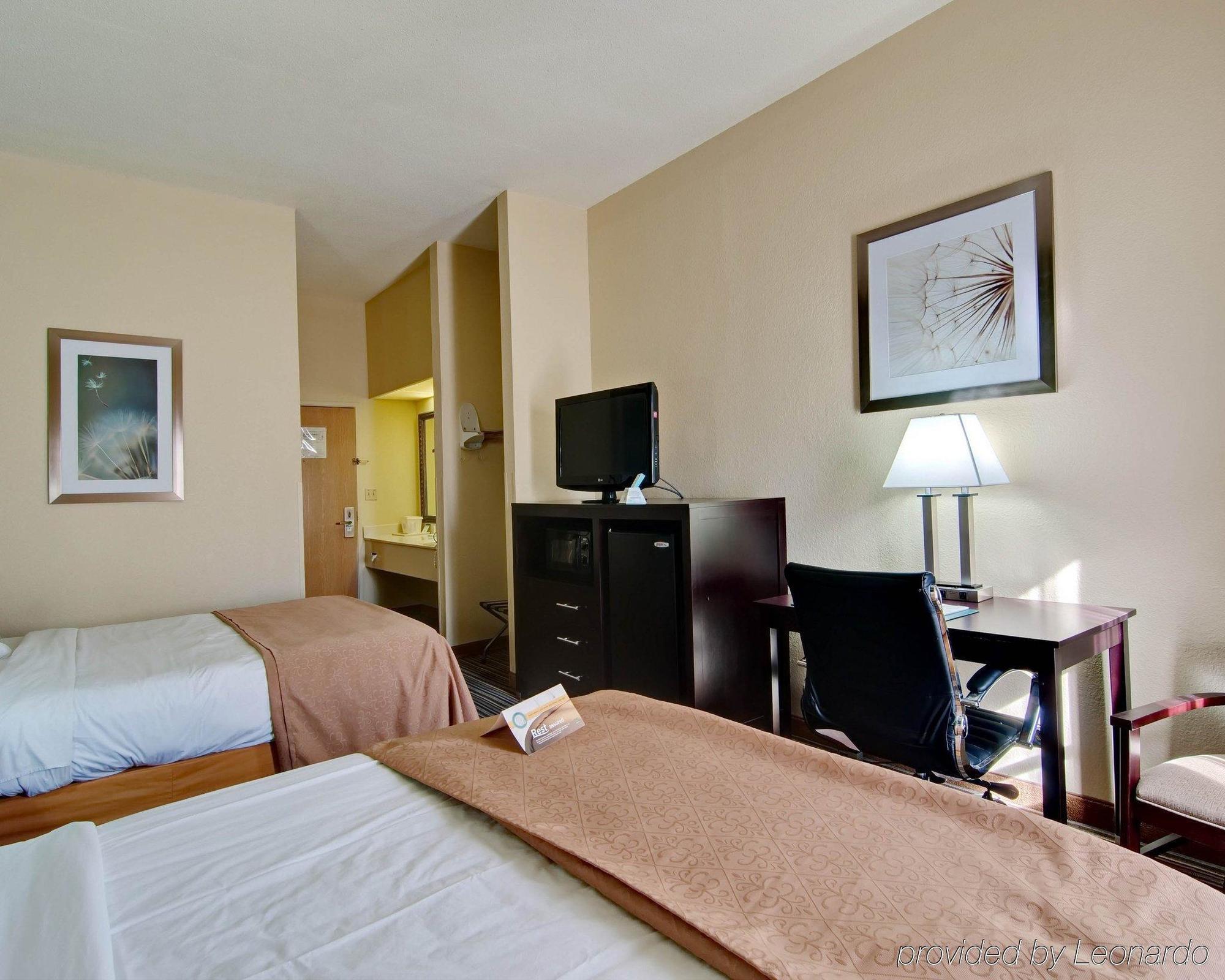 Spark By Hilton Wytheville East Main Street Zewnętrze zdjęcie