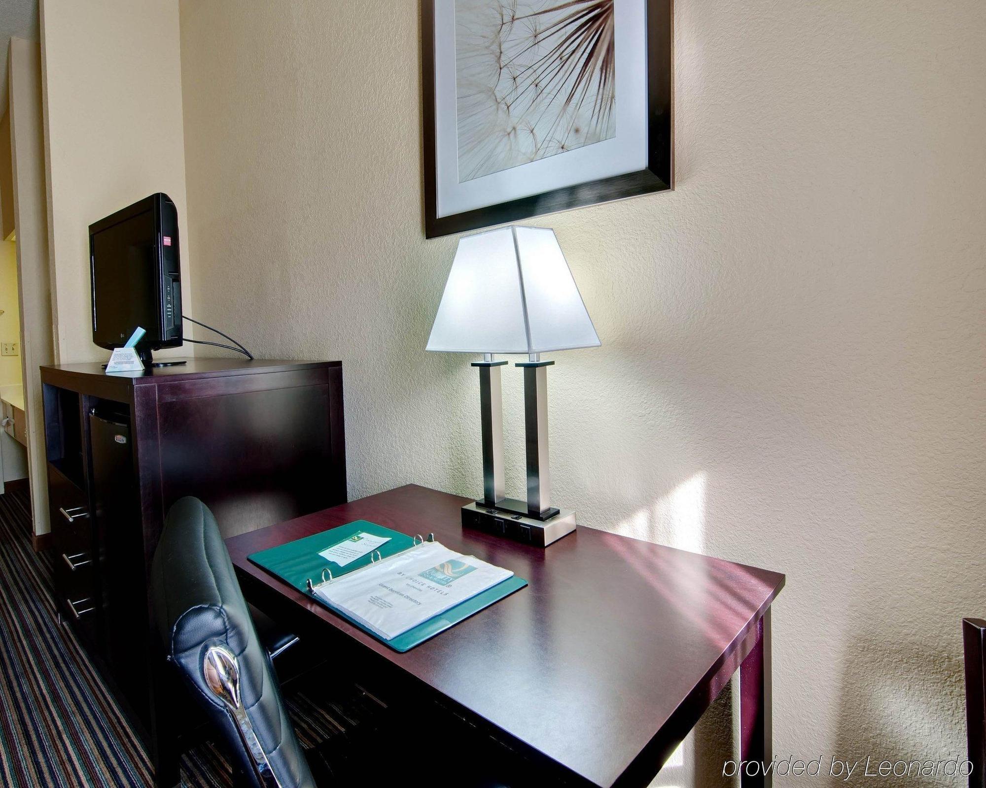 Spark By Hilton Wytheville East Main Street Zewnętrze zdjęcie