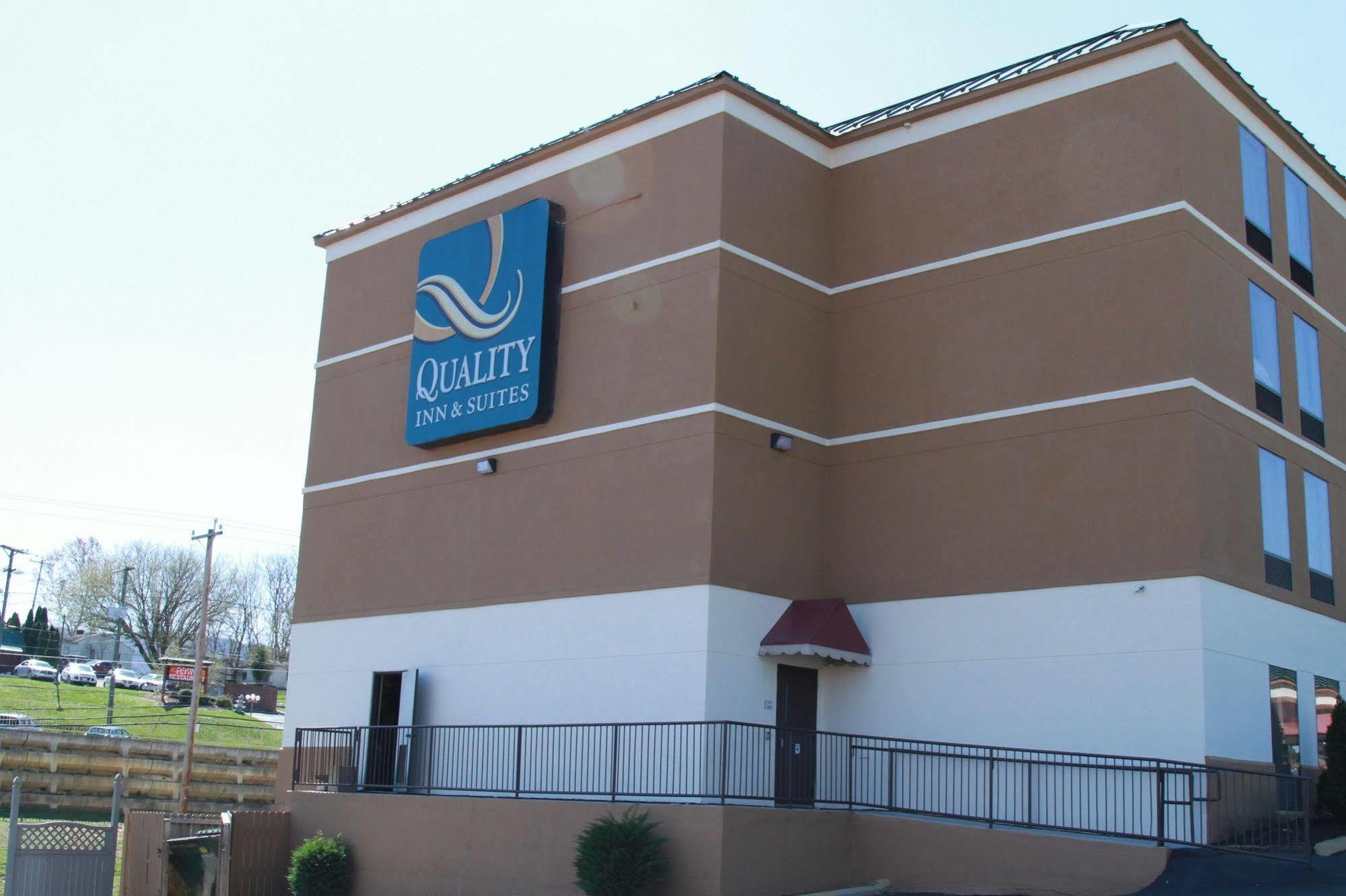 Spark By Hilton Wytheville East Main Street Zewnętrze zdjęcie